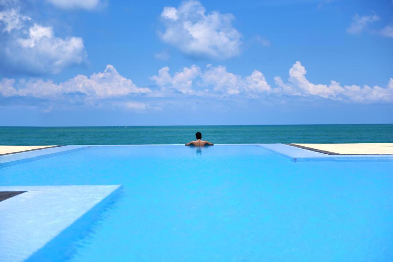 Khomba Beach House Alankuda ภายนอก รูปภาพ